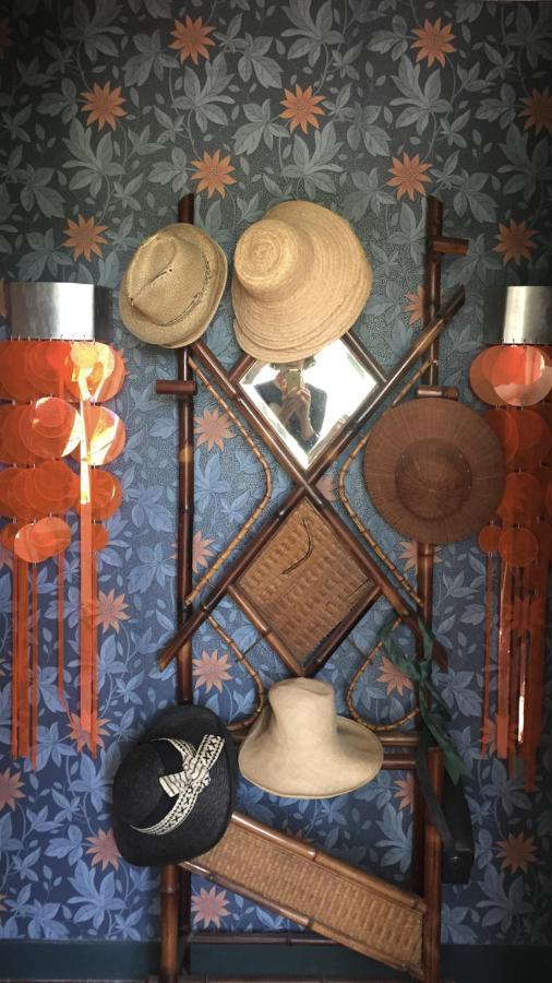 Bed and Breakfast Damechouette Pujols  Esterno foto