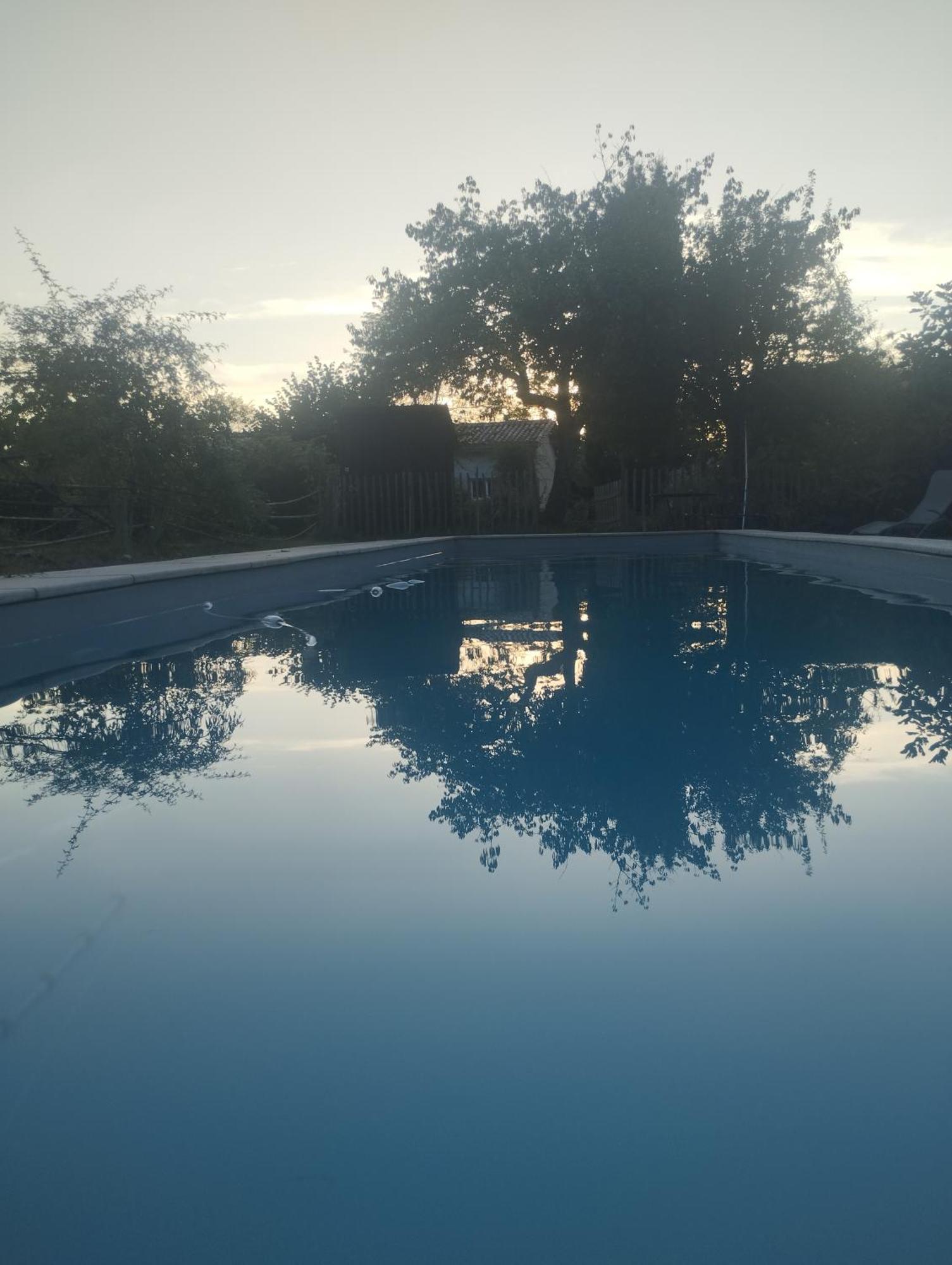 Bed and Breakfast Damechouette Pujols  Esterno foto