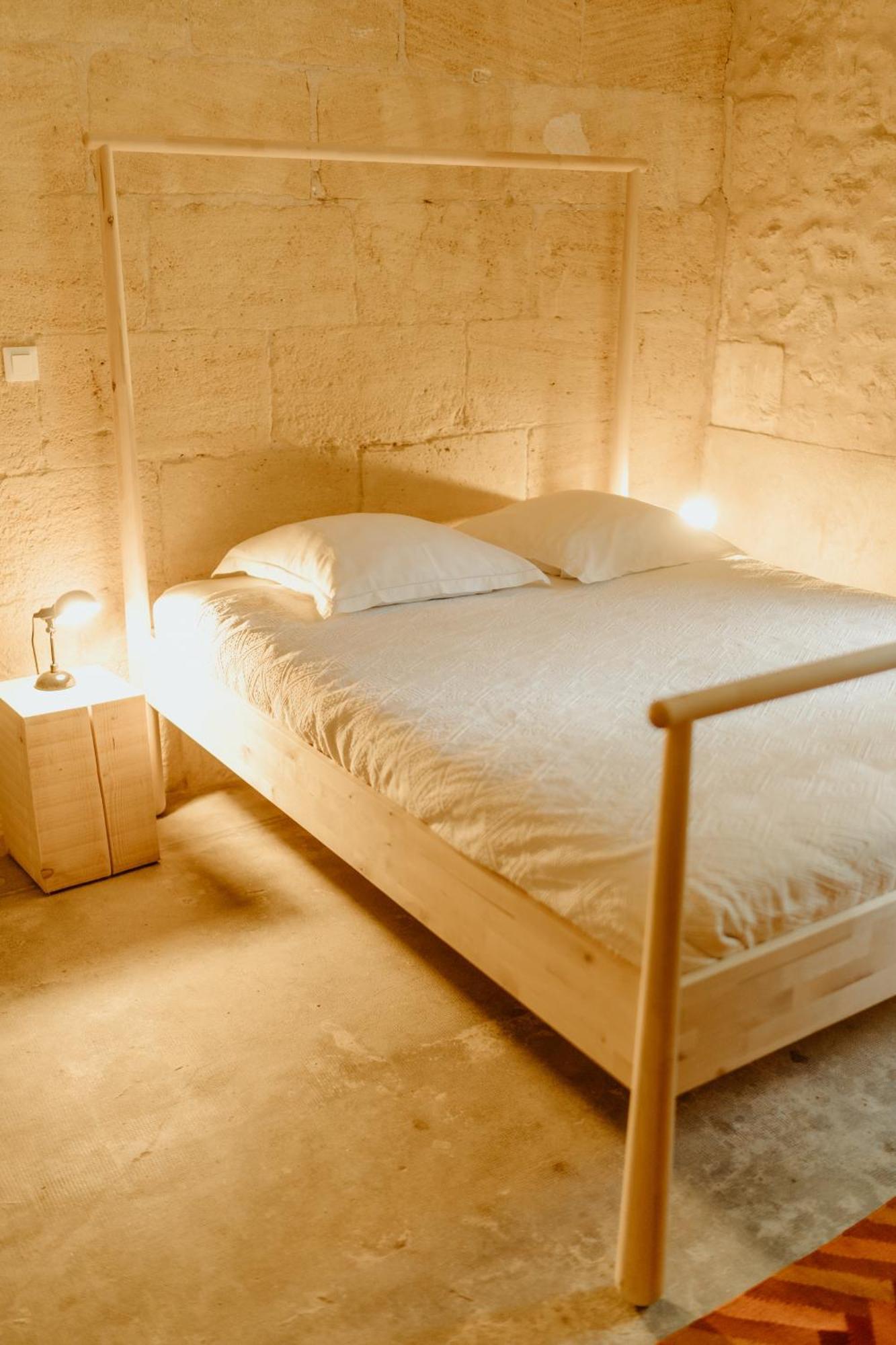 Bed and Breakfast Damechouette Pujols  Esterno foto